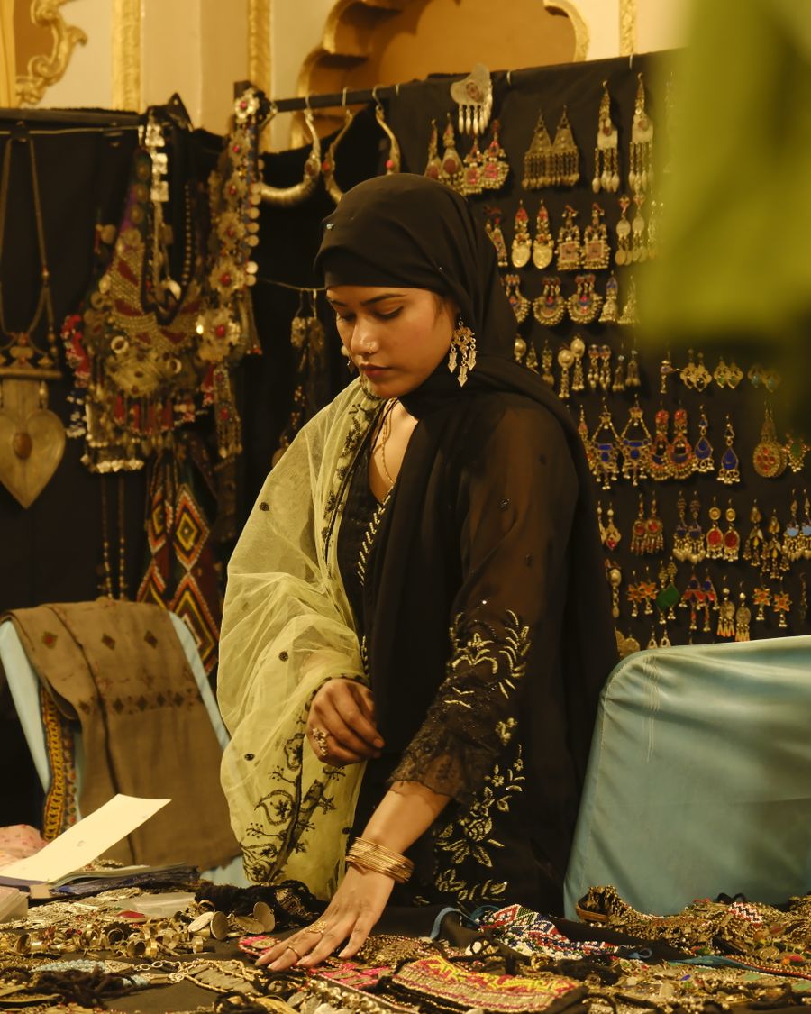 Bague marocaine ajouree photographie en composition catalogue